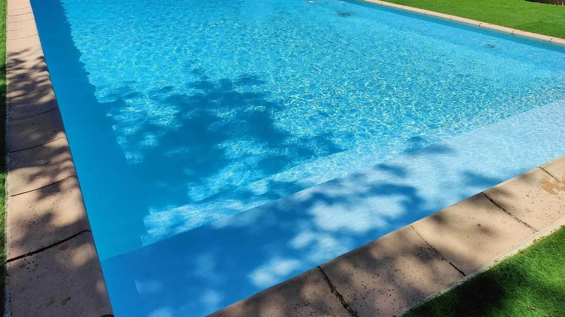 Hotel Le Mas Des Laurels Chantemerle-les-Grignan